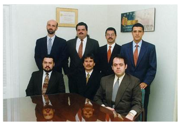 Equipo gerencial de TecApro en 2001